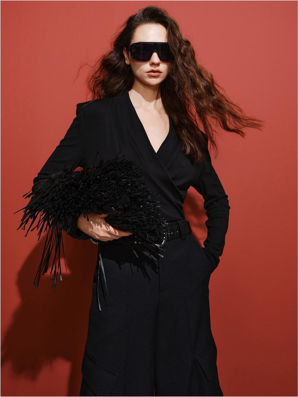 audreyyang Soft Lyocell Blend V-neck Long Sleeve Slim Fit Black Women Midi Dresses