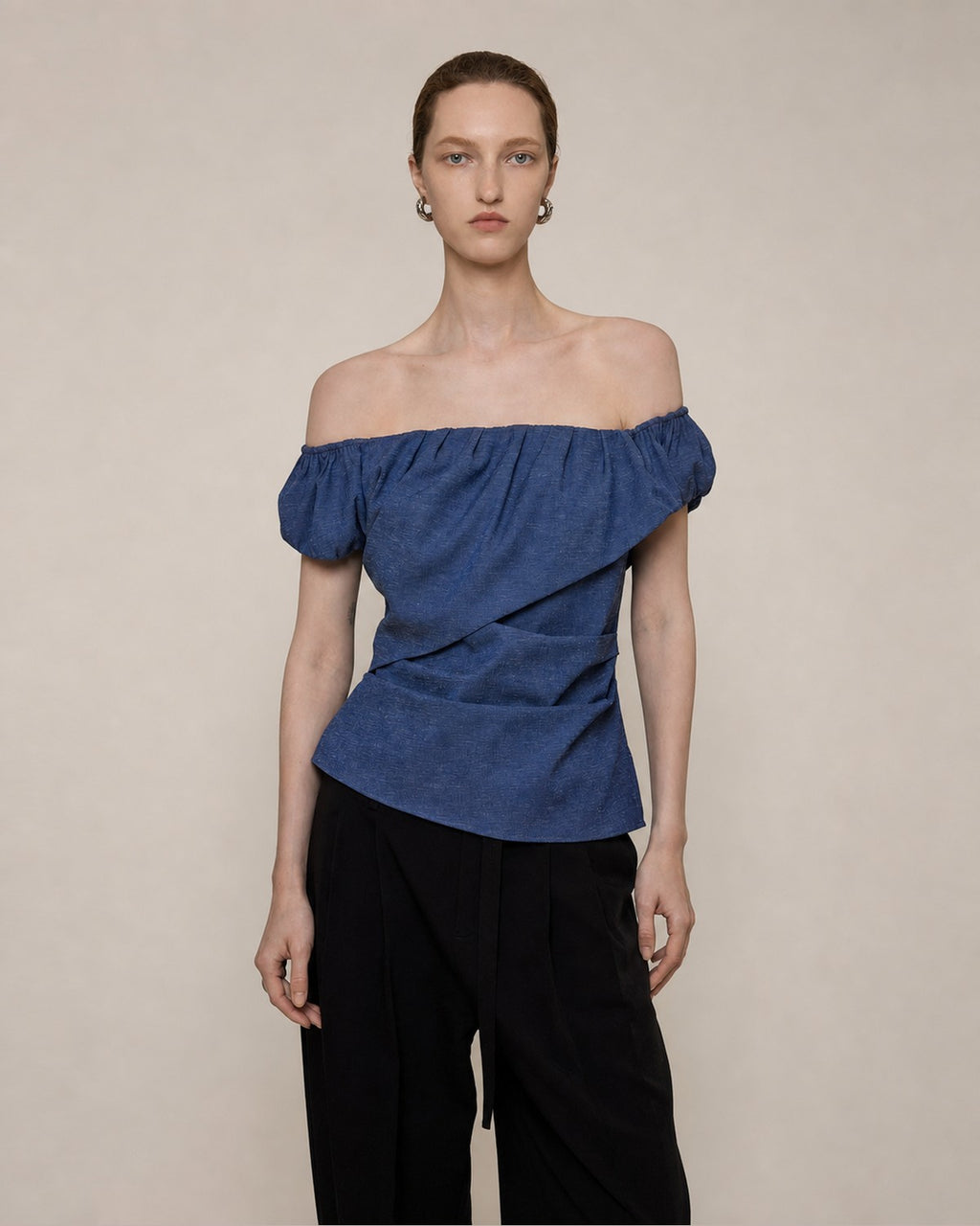 Gotodays Wrinkle Resistant Minimalist Slim Asymmetrical Boat Neck Women Blue Blouses