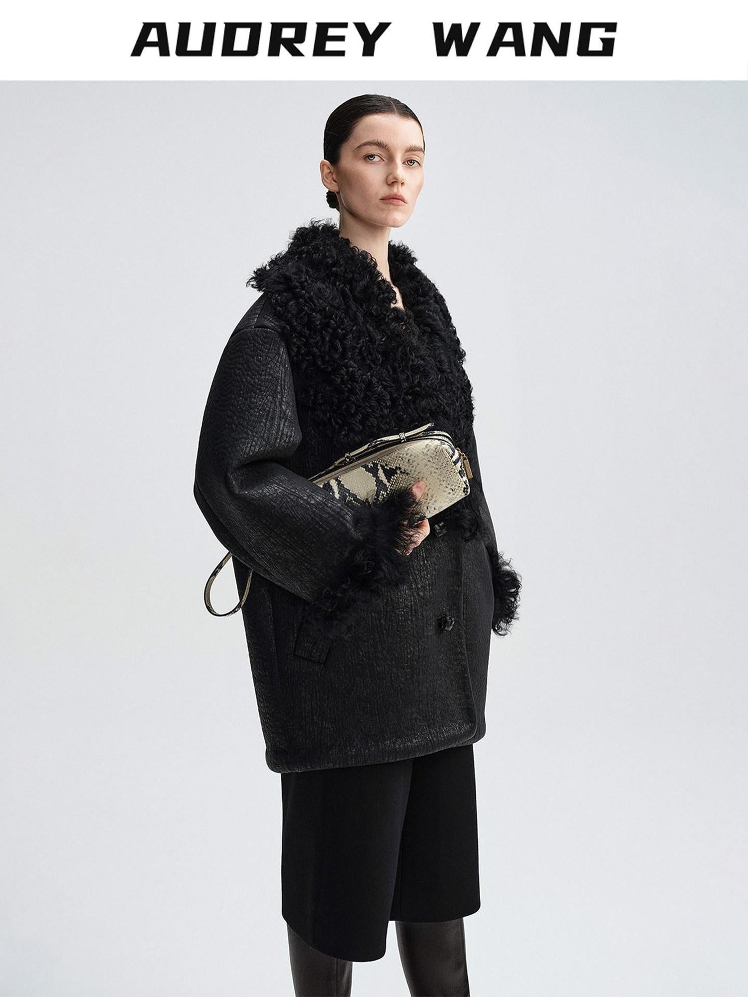 audreyyang Warm Wool Shearling Collar Patchwork Loose Midlength Women Black Long Coats