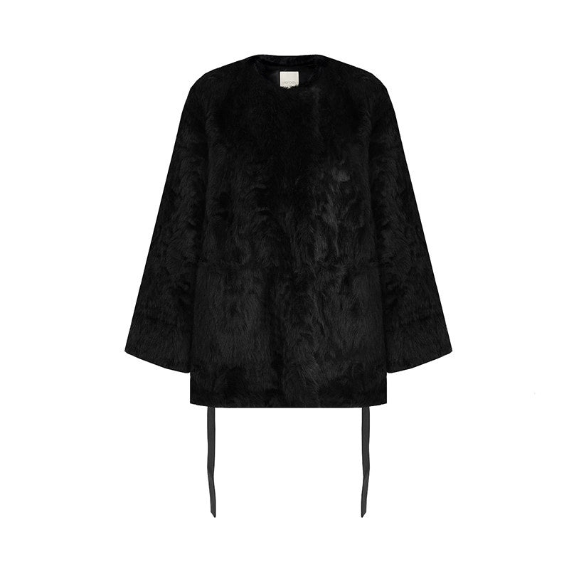 unspoken_Faux_Fur_Lined_Minimal_Oversized_Womens_Black_Round_Neck_Long_Sleeve_Short_Coat_MISSTT