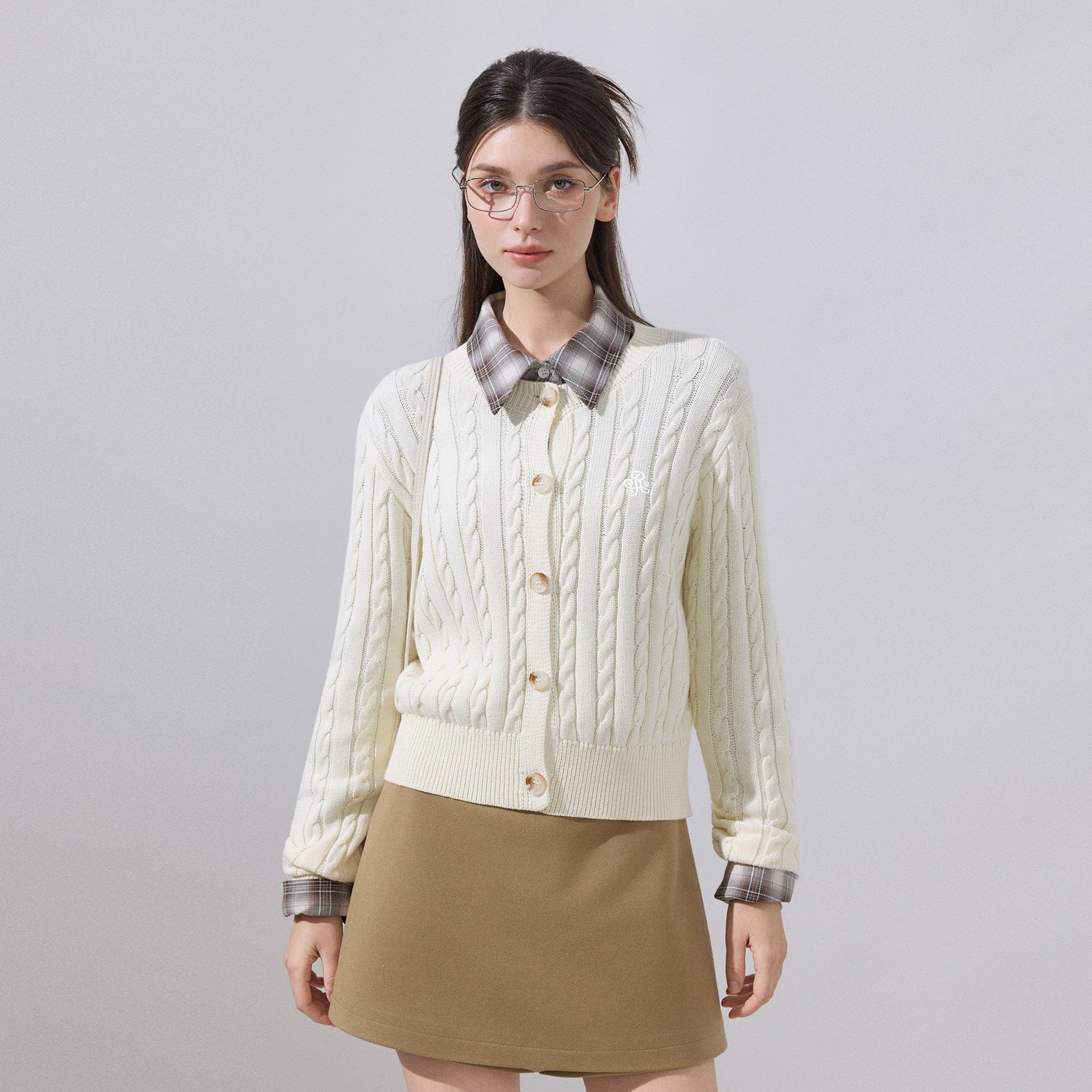 ikyou_Soft_Embroidered_Preppy_Short_Length_Round_Neck_Everyday_Cotton_Rich_Cardigans_MISSTT