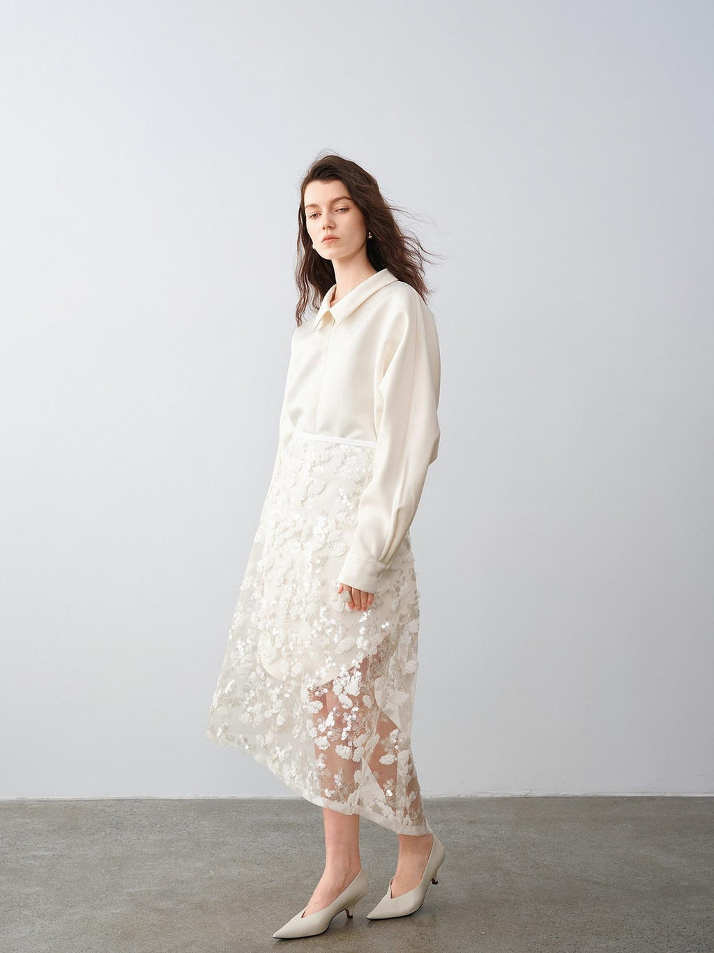 audreyyang Shimmering Sequin Lace Asymmetrical Mid Rise Tie Waist Women White Midi Skirts