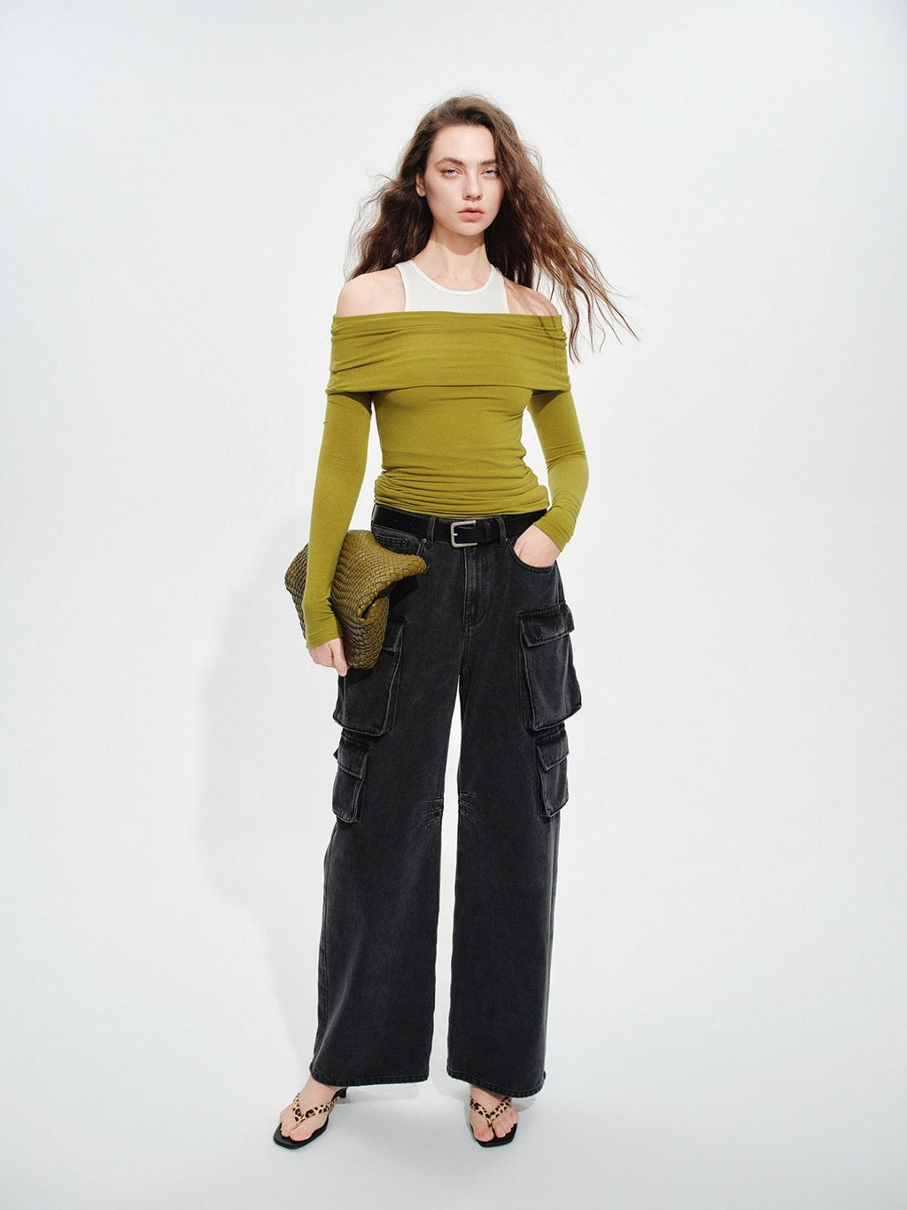 audreyyang Wool Blend Slim Fit Mock Neck Women Casual Stretch Long Sleeve T-Shirts