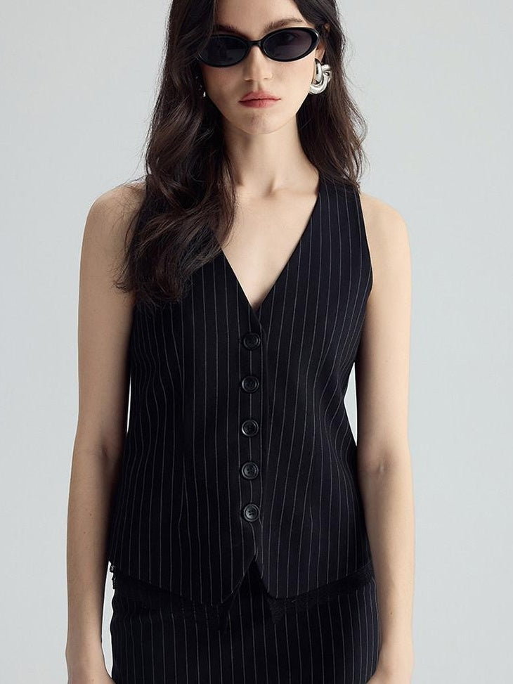 audreyyang Padded V-neck Striped Cropped Commuter Strap Women Black Single Button Vests