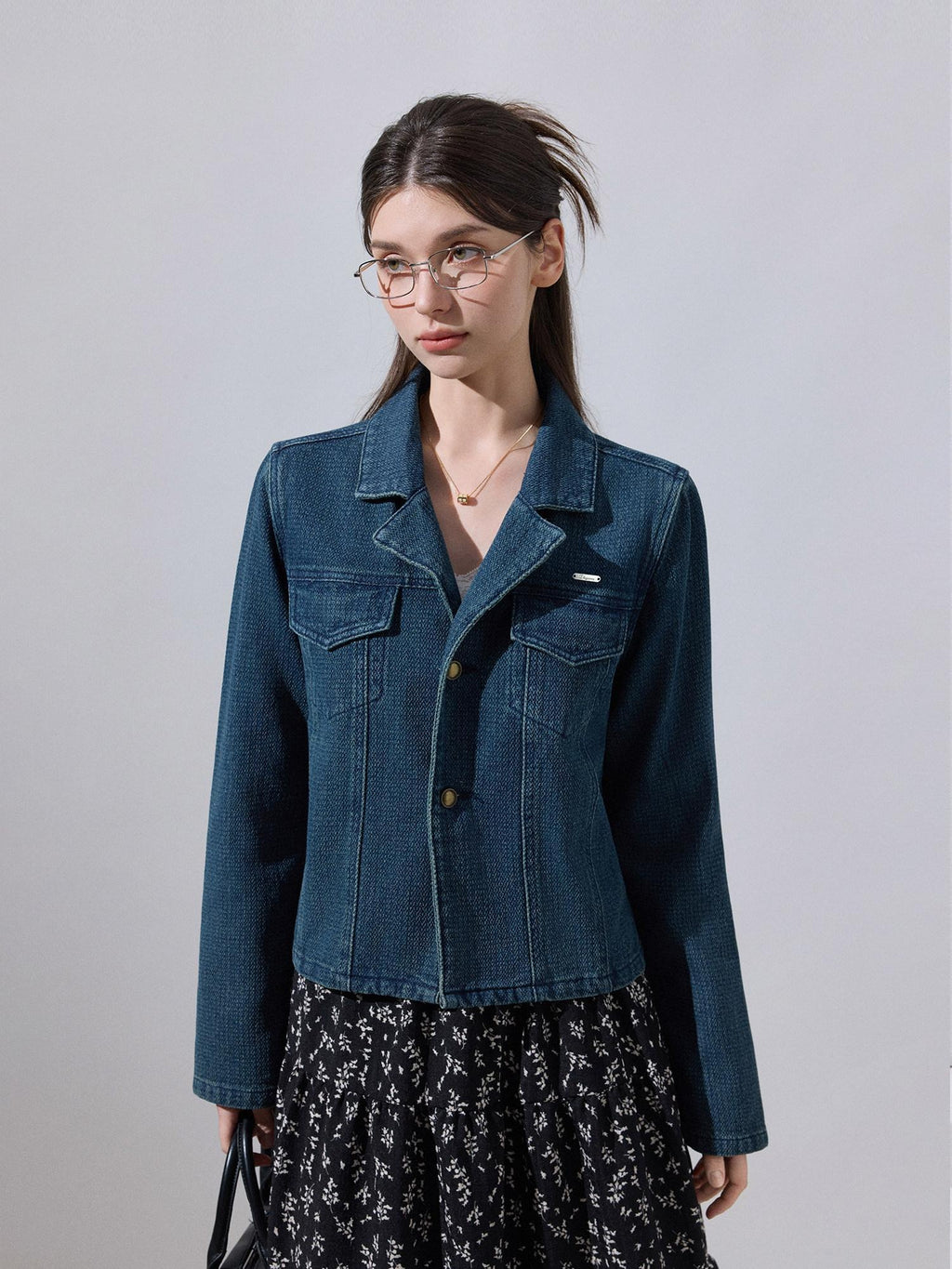ikyou Cotton Blend Casual Regular Fit Short Button Blue Women Denim Jackets
