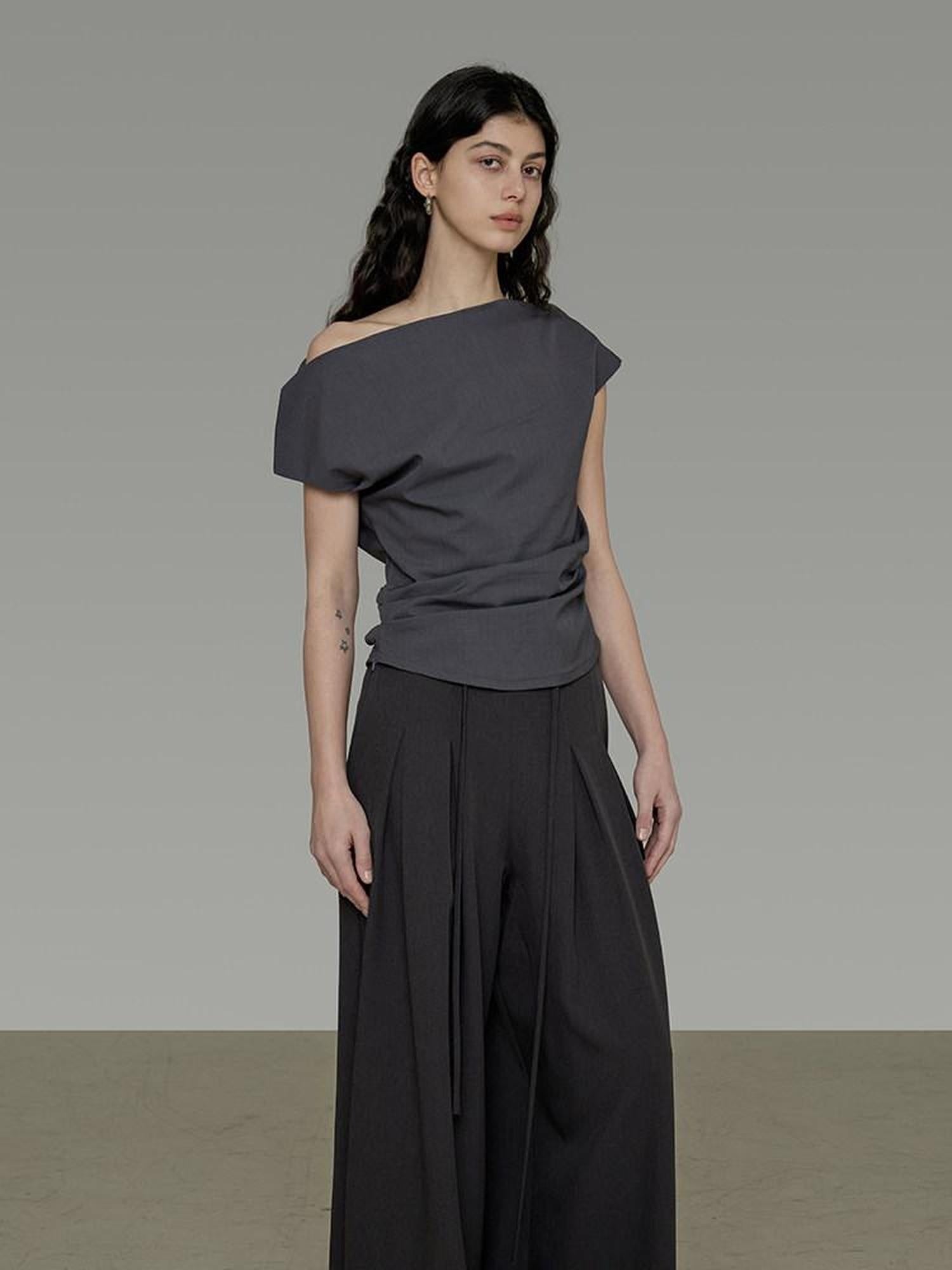 unspoken Asymmetric Neck Pleated Minimal Slim Fit Office Women Polyester Basic Crop Tops