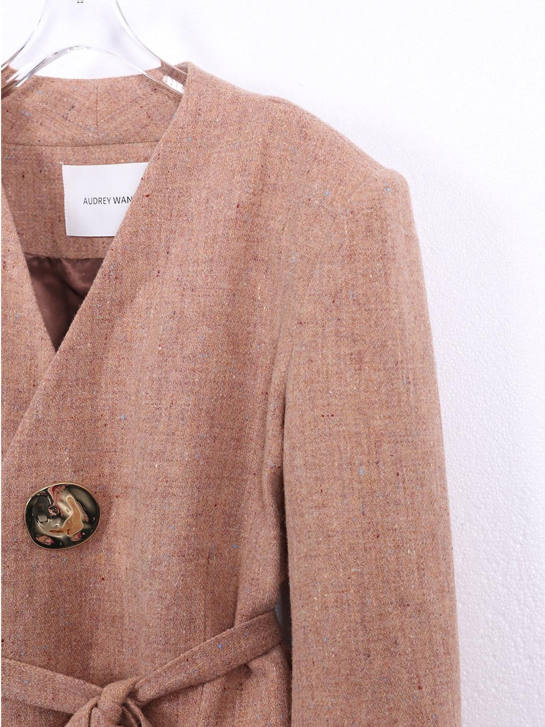 audreyyang Soft Lambswool Relaxed Fit Belted V-neck For Women Light Coffee Blazers