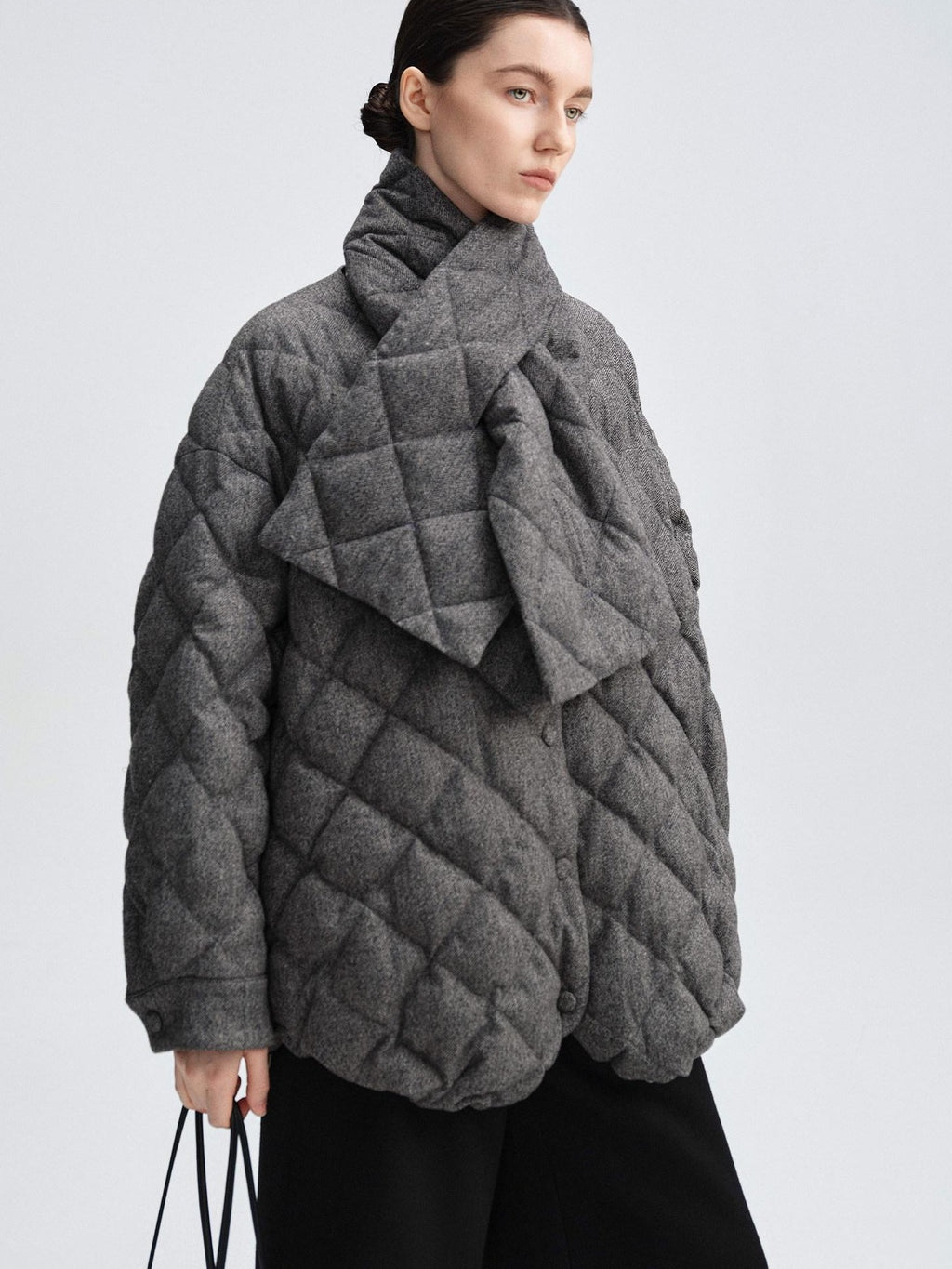 audreyyang 90 Percent Duck Down Warm Mid Length Diamond Quilt Wool Loose Women Down Jackets