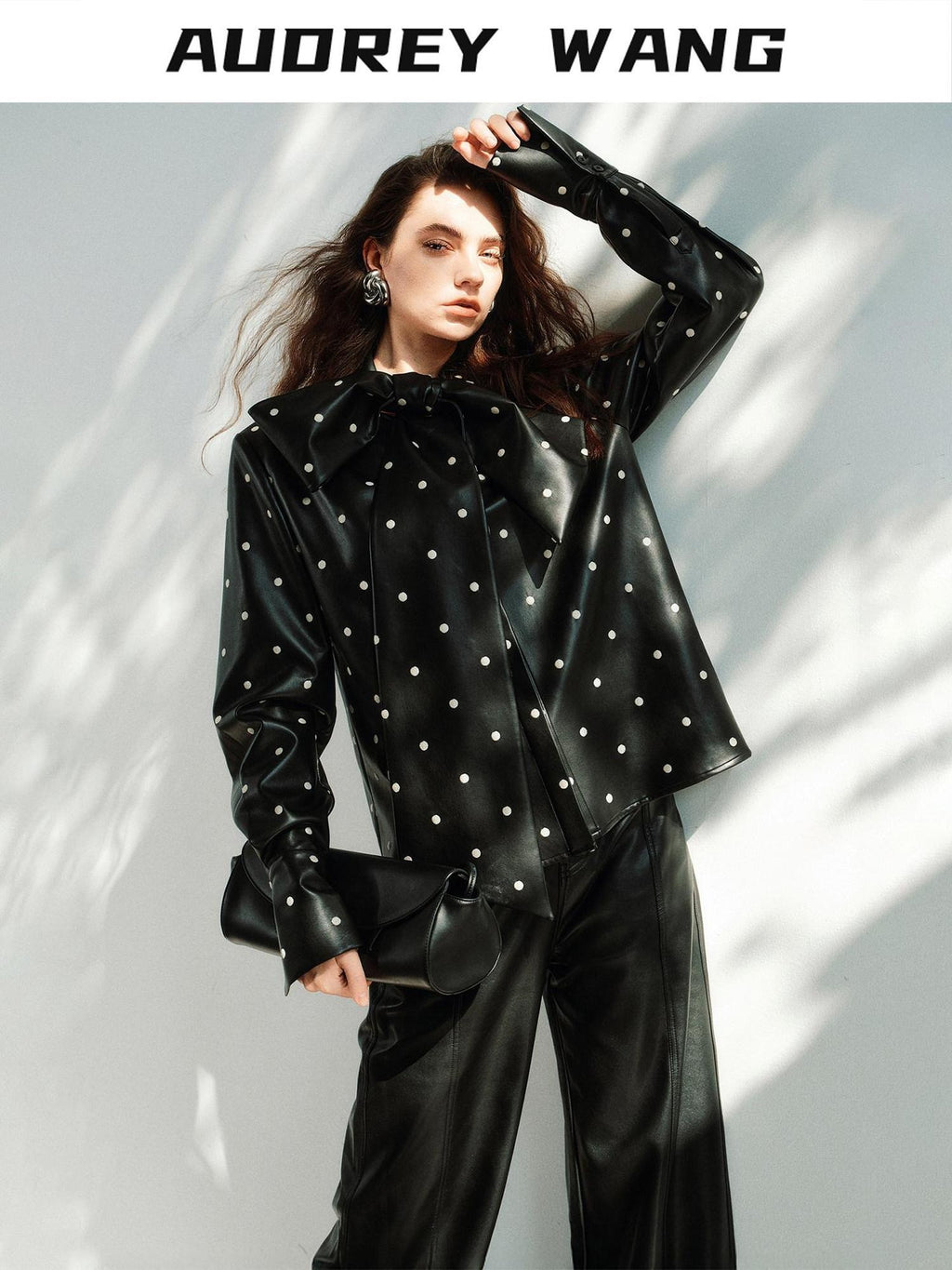 audreyyang Waterproof Pu Leather Vintage Loose Bow Tie Neck Polka Dot Blouses