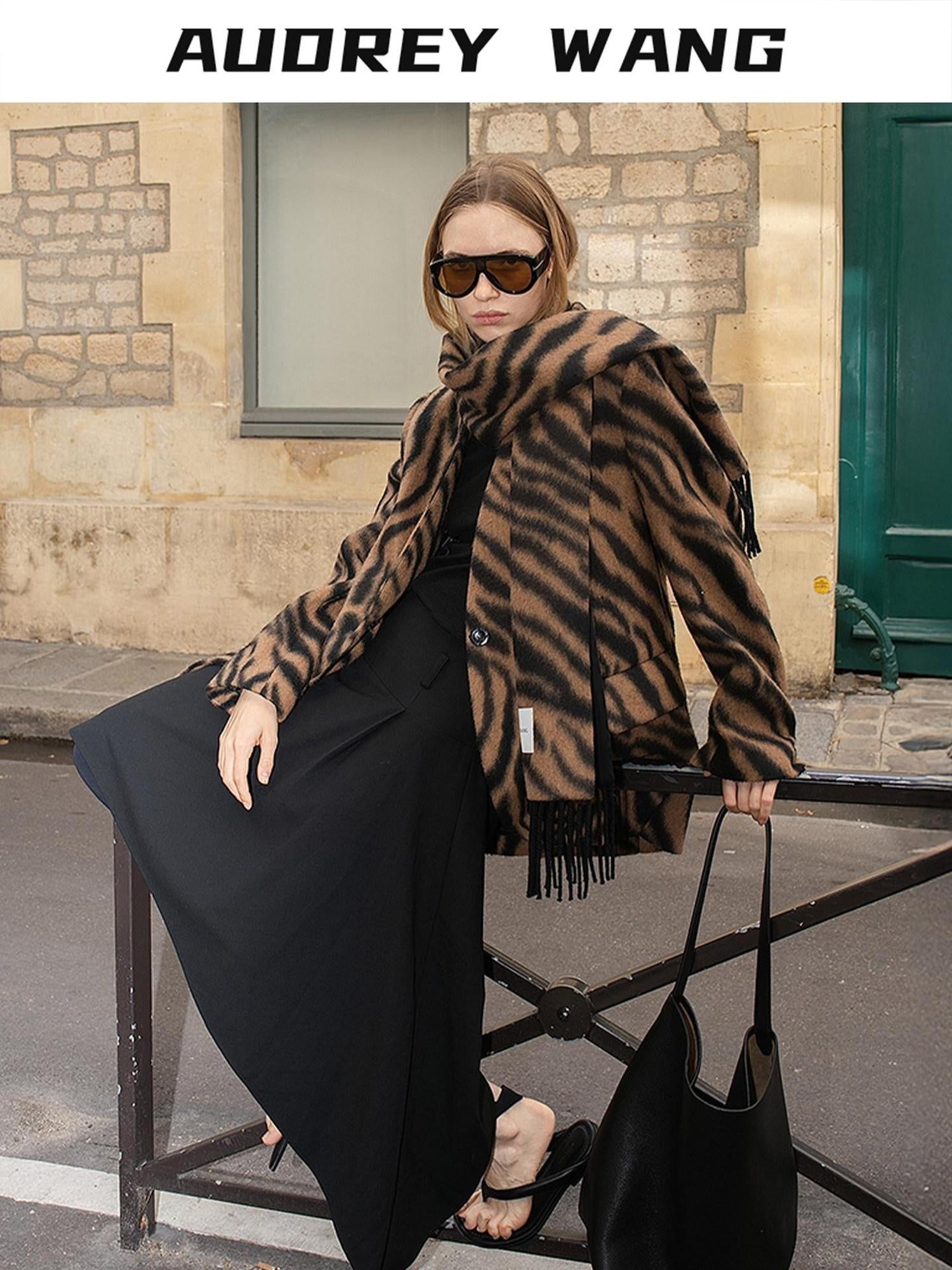 audreyyang Wool Blend Fringe Relaxed Double Breasted Women Zebra Print Blazers