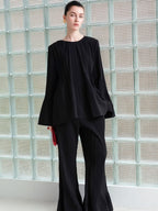 audreyyang Minimalist Office Loose Pleated Bell Sleeve Round Neck Black Blouses