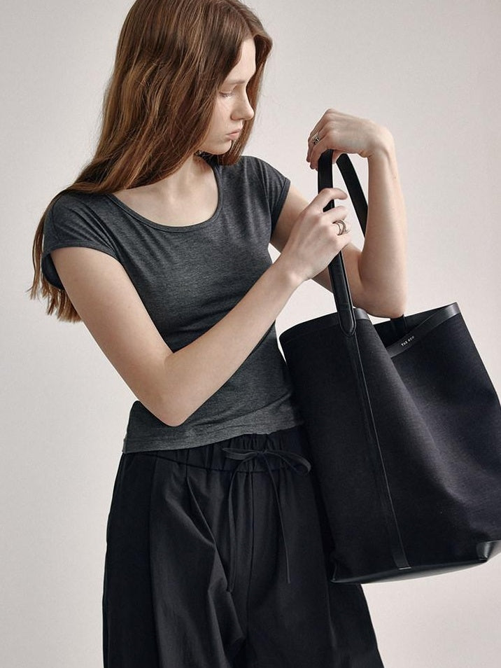 fano Soft Stretch Polyester Round Neck Minimalist Women Black Basic Crop Tops