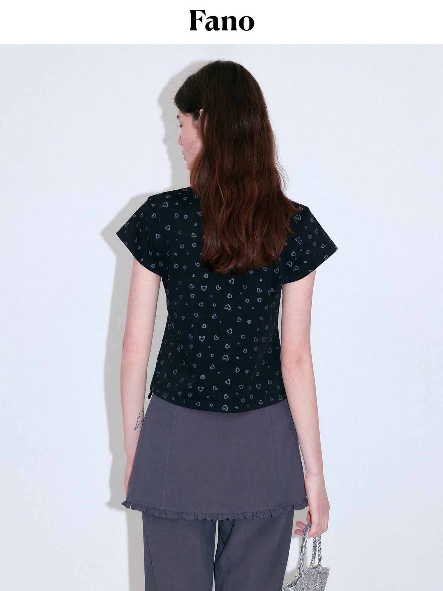fano Moisture Wicking Slim Fit Korean Crew Neck Printed Black Basic Crop Tops