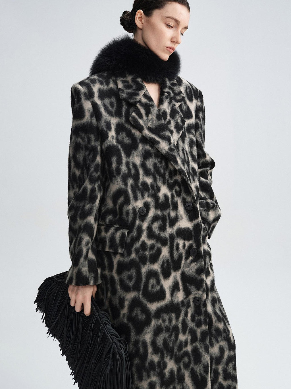 audreyyang Thick Wool Blend Retro Loose Leopard Double Breasted Lapel Long Coats