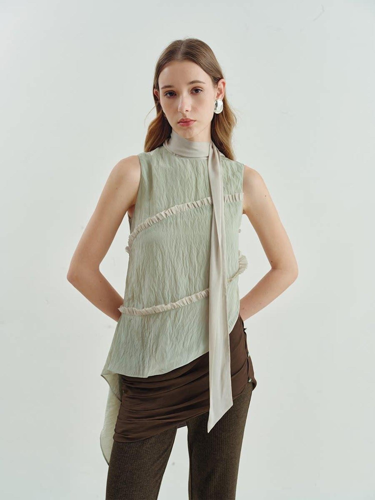someonesometimes Versatile Viscose Blend Slim Lettuce Edge Camisole Cardamom Green Tank Tops