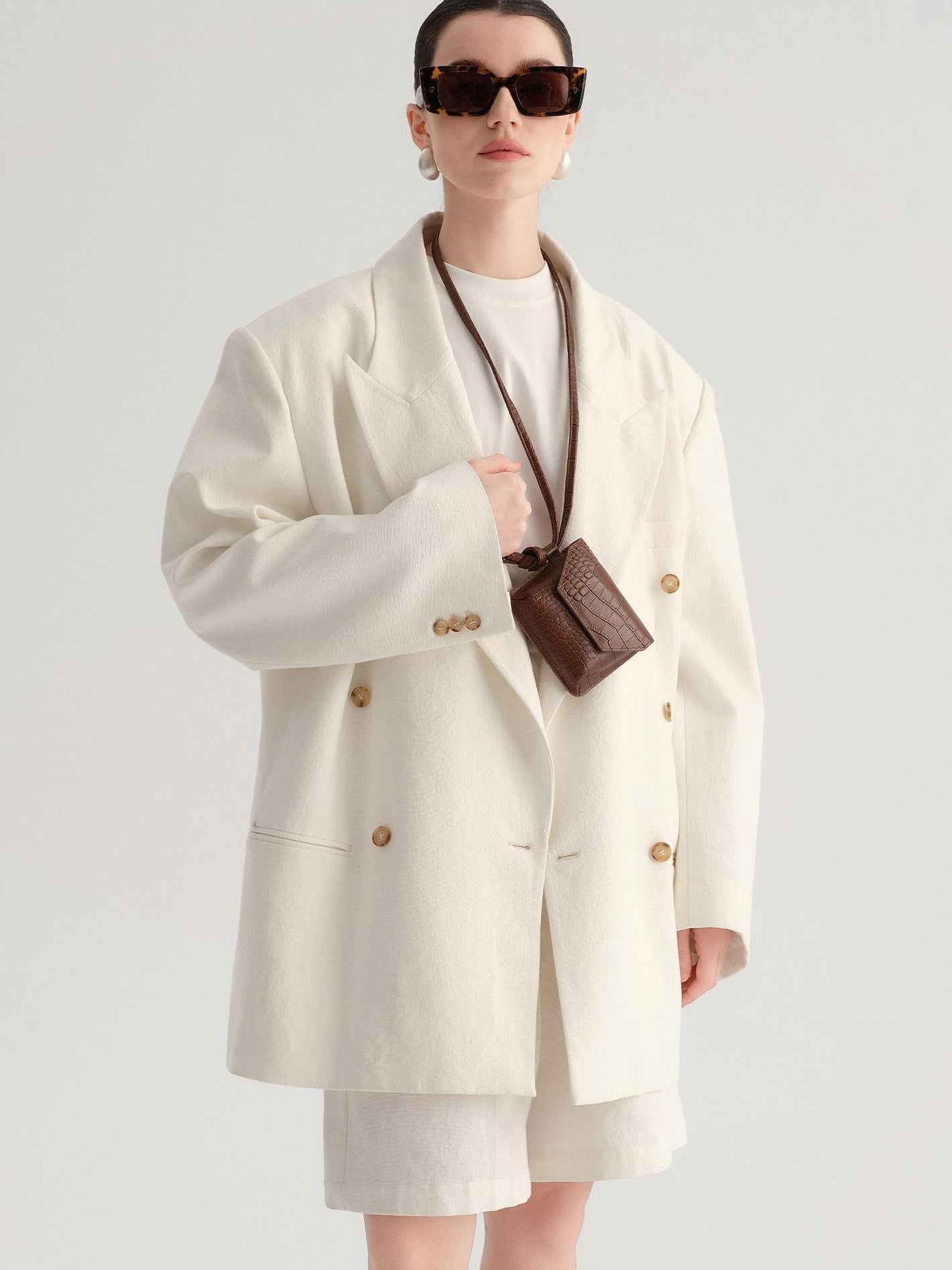 audreyyang Minimal Double Breasted Notch Lapel Midlength Loose Fit Women White Blazers
