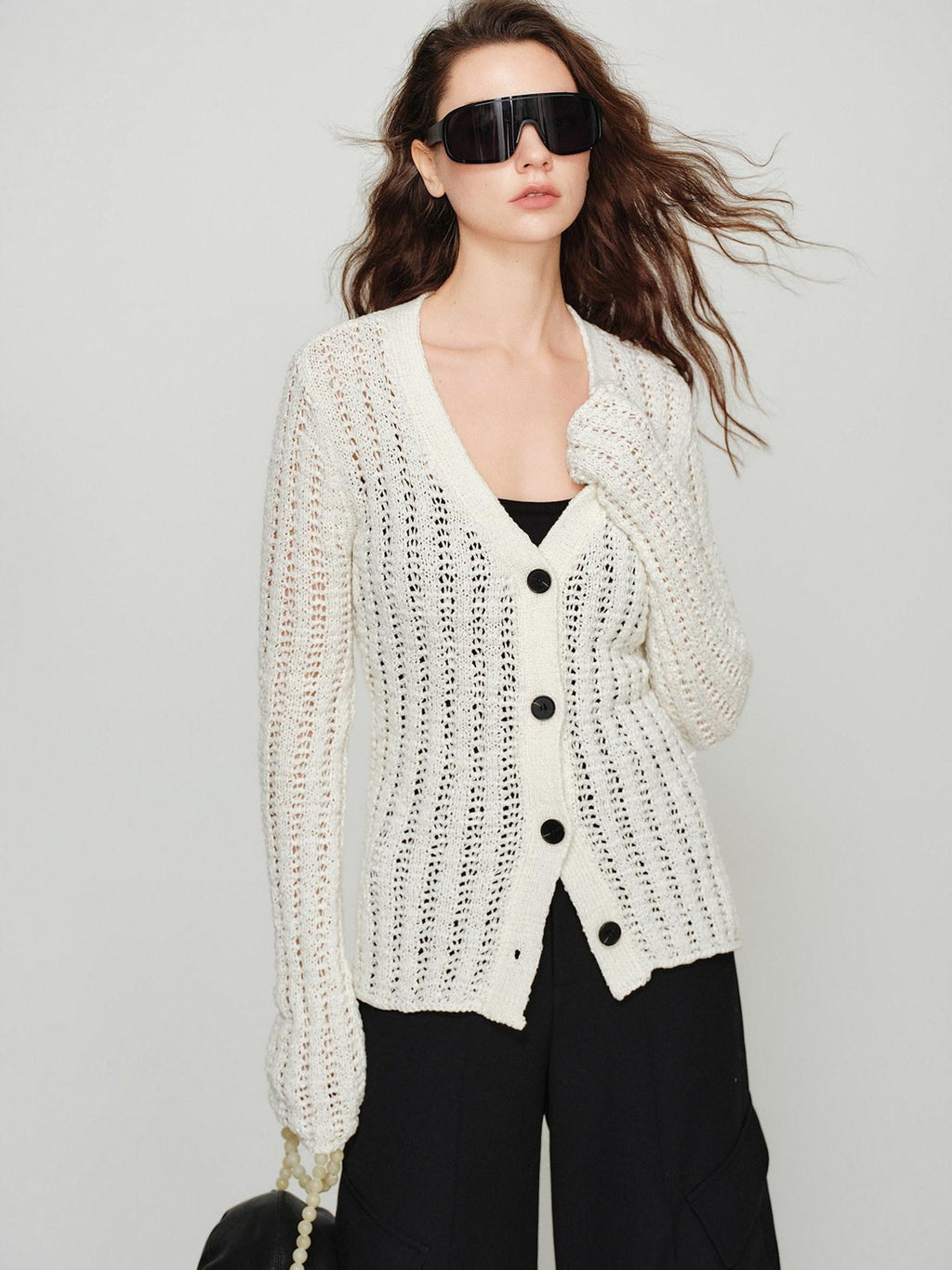 audreyyang Lightweight Openwork Slim V-neck Button Knitted Cotton Women Cardigans