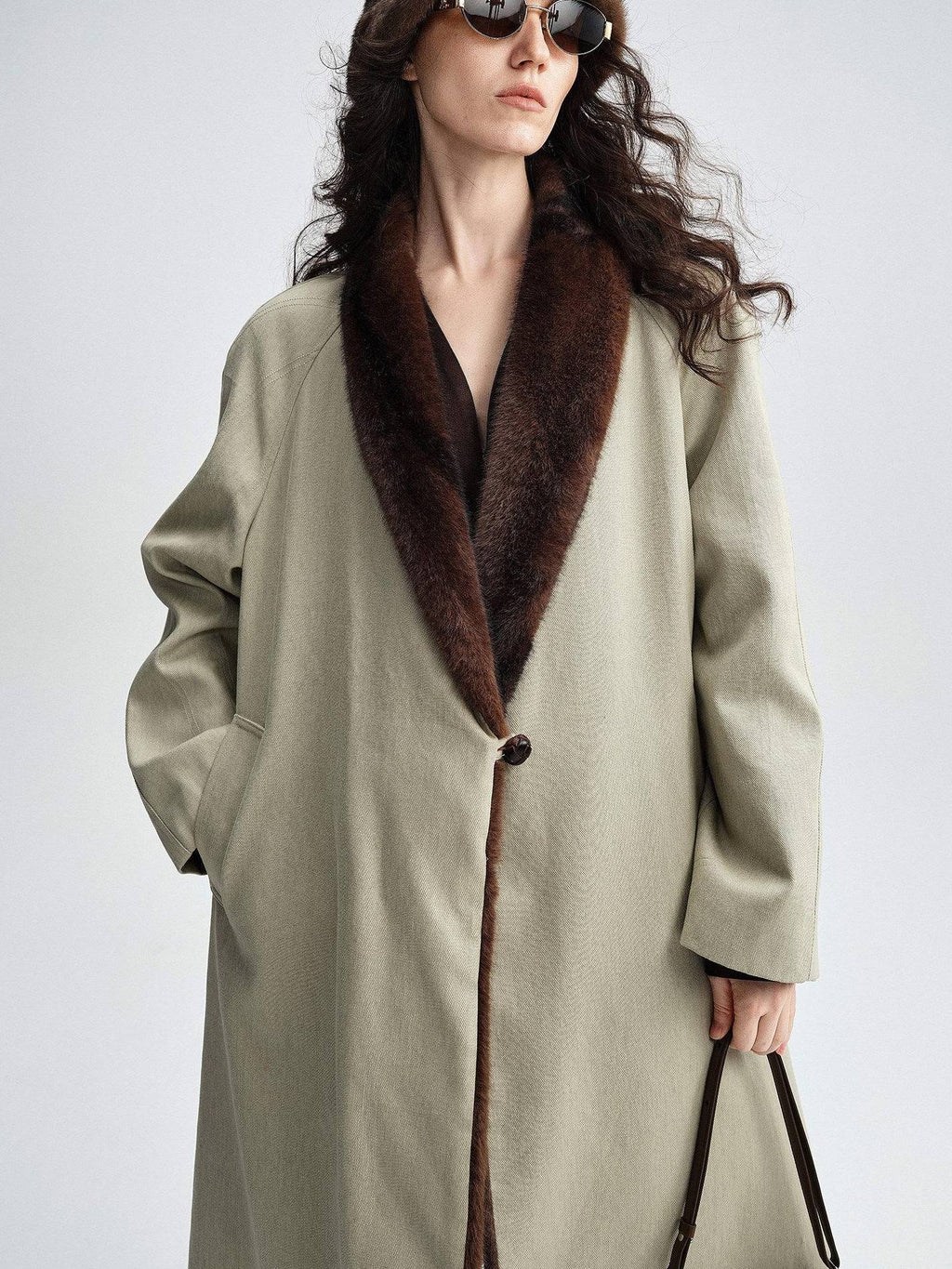 audreyyang Warm Thick Lapel Patchwork Slavic Loose Fit For Women Faux Fur Almond Long Coats
