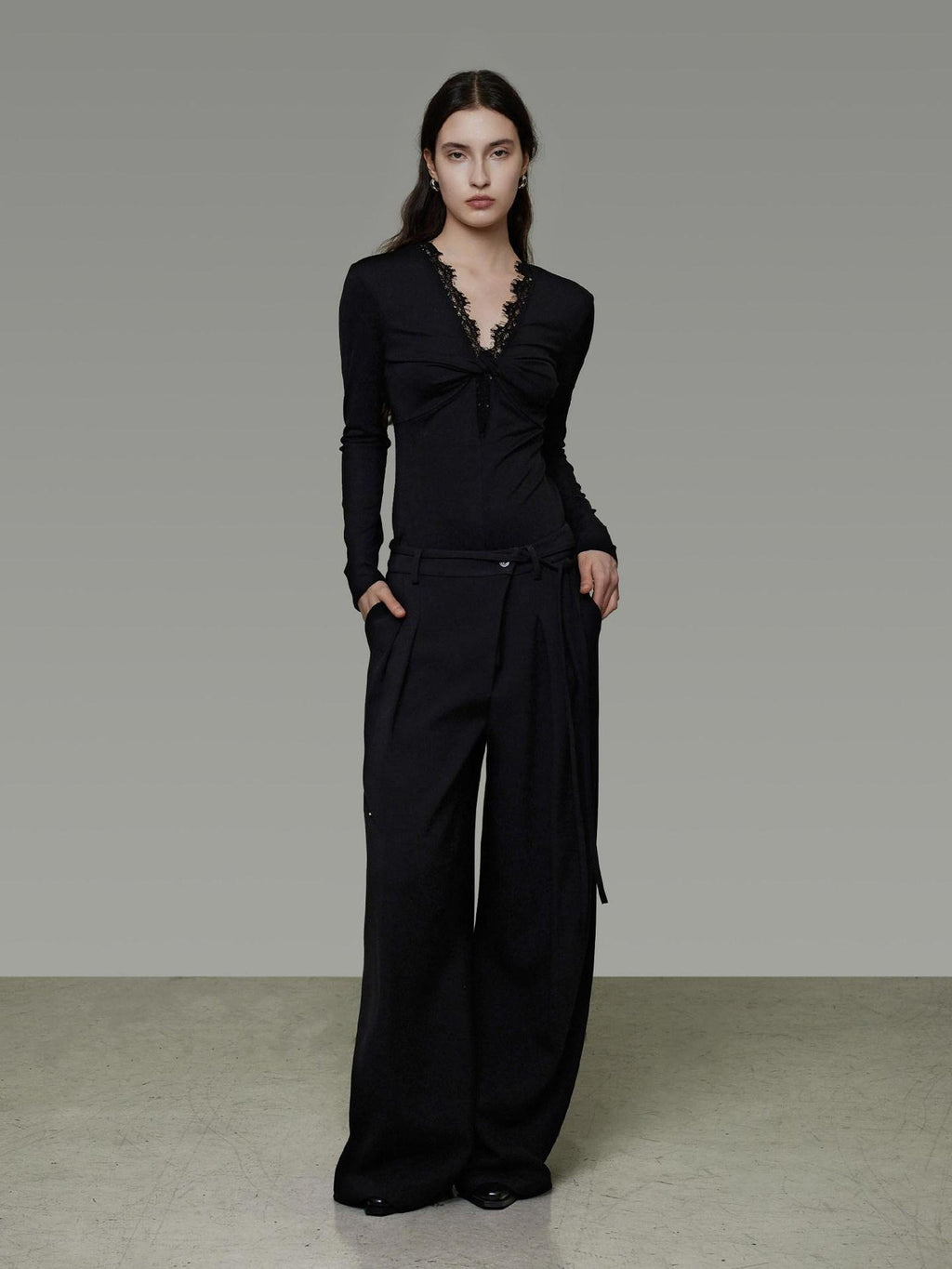unspoken Breathable Lyocell Lace Slim Fit V-neck Long Sleeve Women Black Blouses
