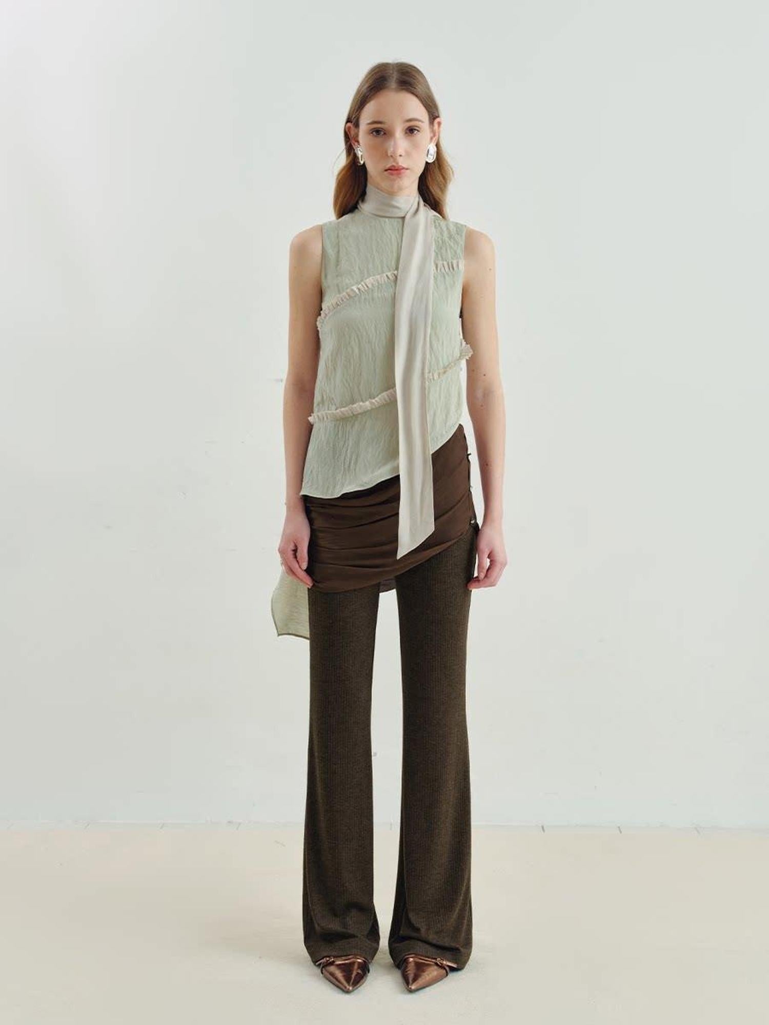 someonesometimes Versatile Viscose Blend Slim Lettuce Edge Camisole Cardamom Green Tank Tops