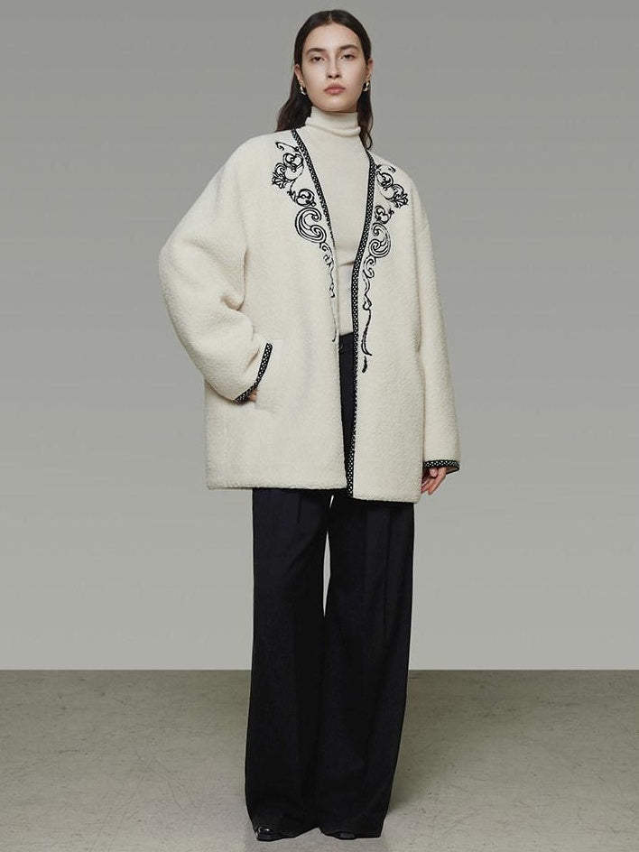 unspoken 3D Tailored Clean Minimalist Loose Fit Women Office White Polyester Short Coat