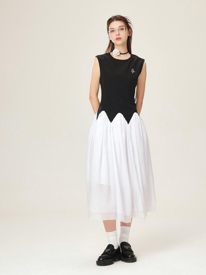 ikyou Office Minimal 3D Detail A Line Sleeveless Round Neck Black White Maxi Dresses
