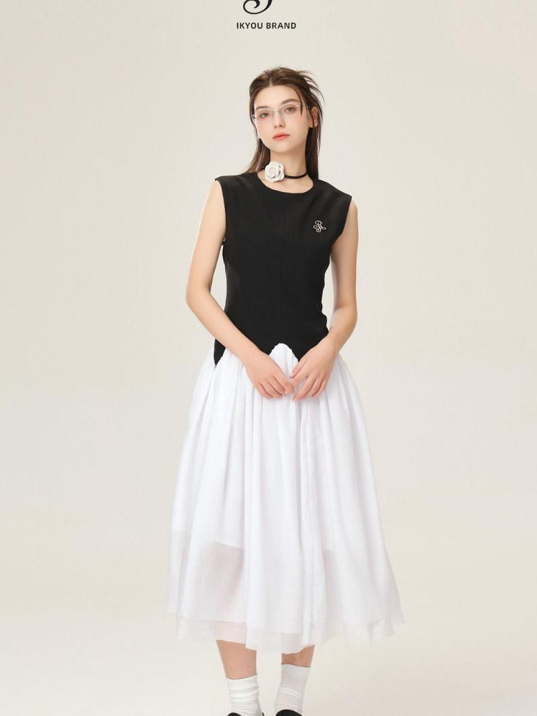 ikyou Office Minimal 3D Detail A Line Sleeveless Round Neck Black White Maxi Dresses
