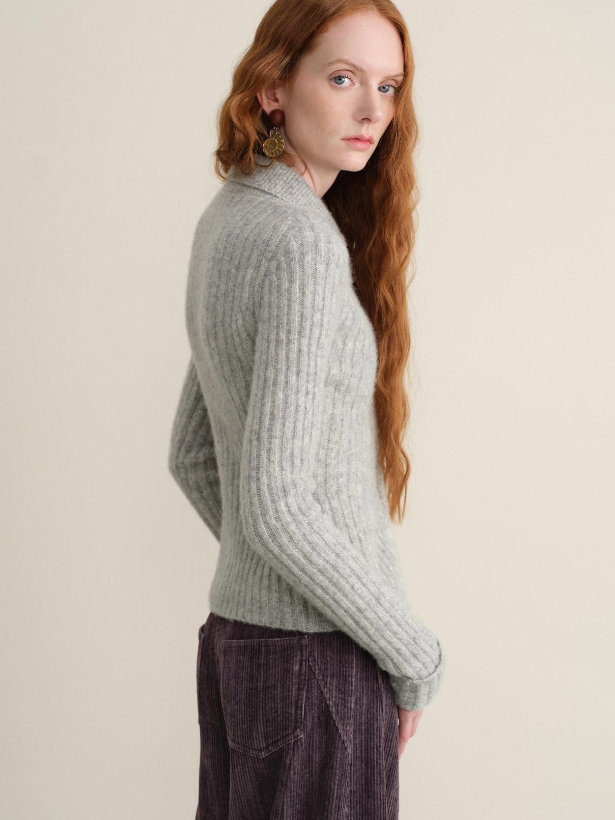 someonesometimes Soft Wool Cotton Blend Slim Fit Side Slit Cropped Button Crewneck Womens Cardigans