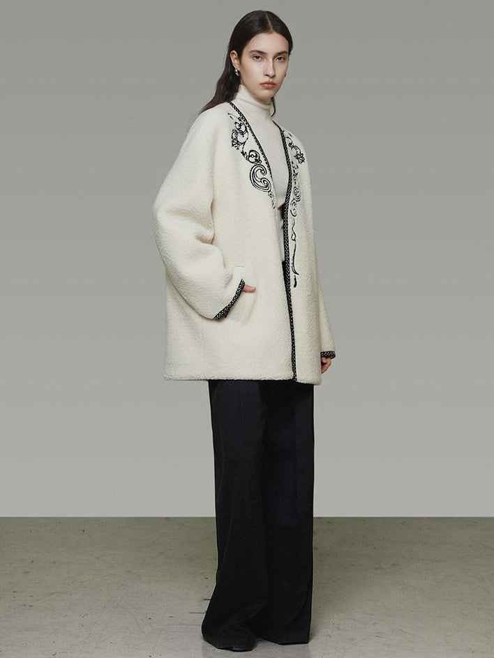 unspoken 3D Tailored Clean Minimalist Loose Fit Women Office White Polyester Short Coat