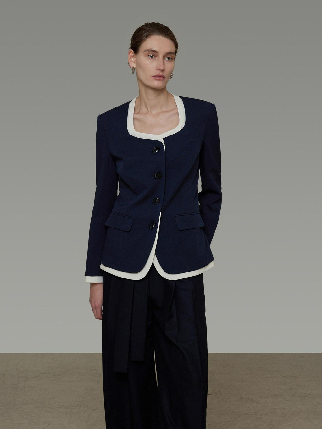 unspoken Durable Shape Loose Office Button Flap Pocket Women Navy Cropped Jackets