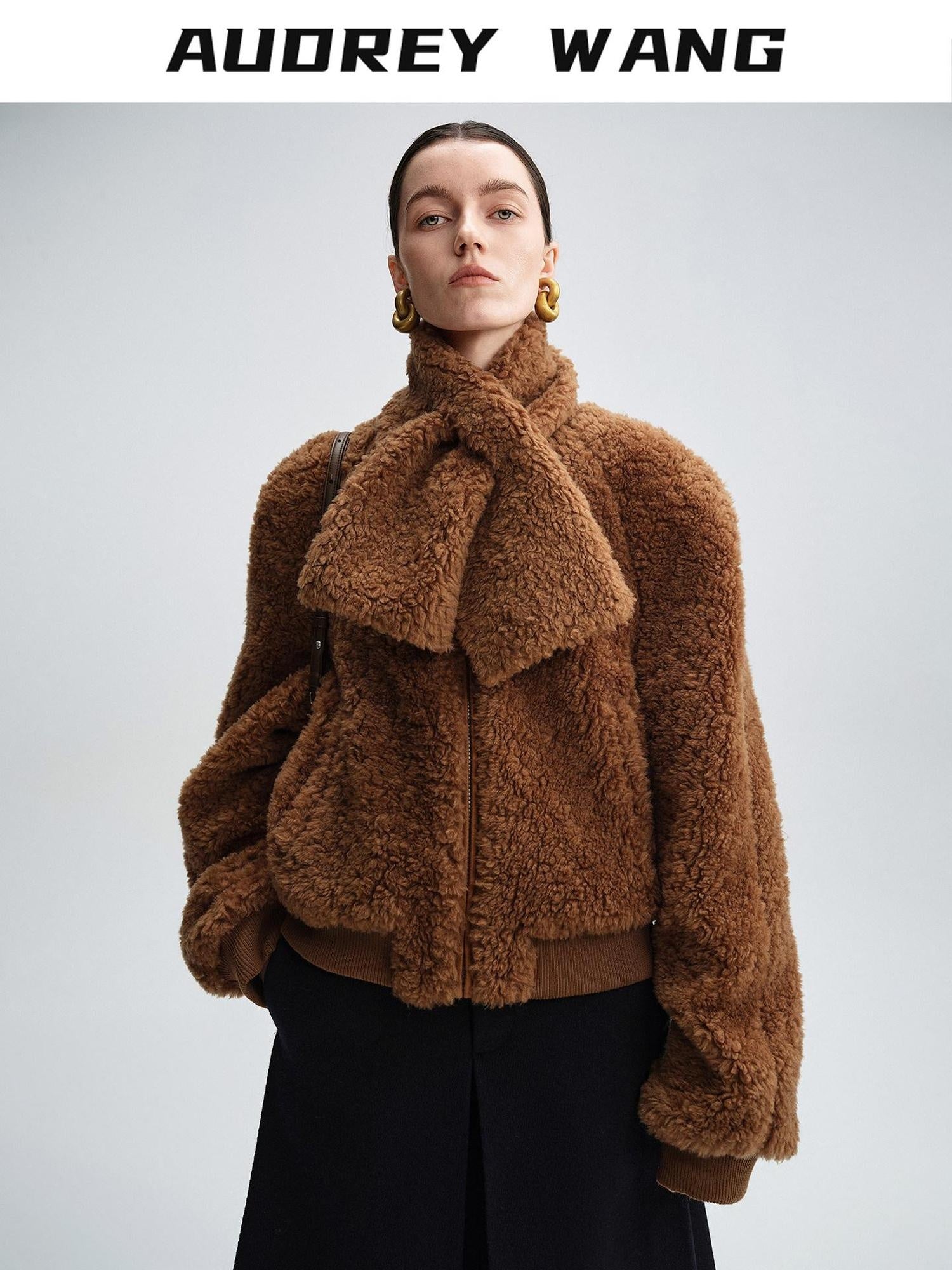audreyyang Lambswool Trim Stand Collar Straight Short Zip Women Casual Bomber Jackets