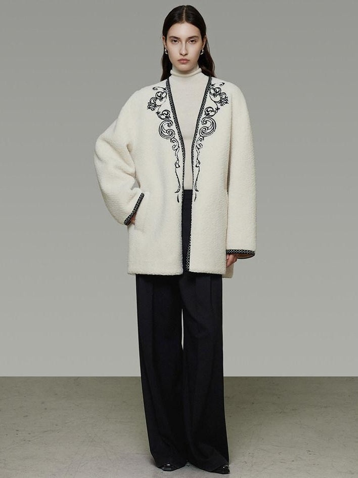 unspoken 3D Tailored Clean Minimalist Loose Fit Women Office White Polyester Short Coat