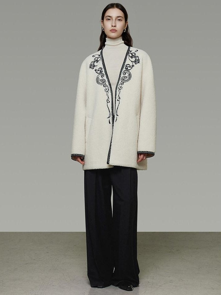 unspoken 3D Tailored Clean Minimalist Loose Fit Women Office White Polyester Short Coat