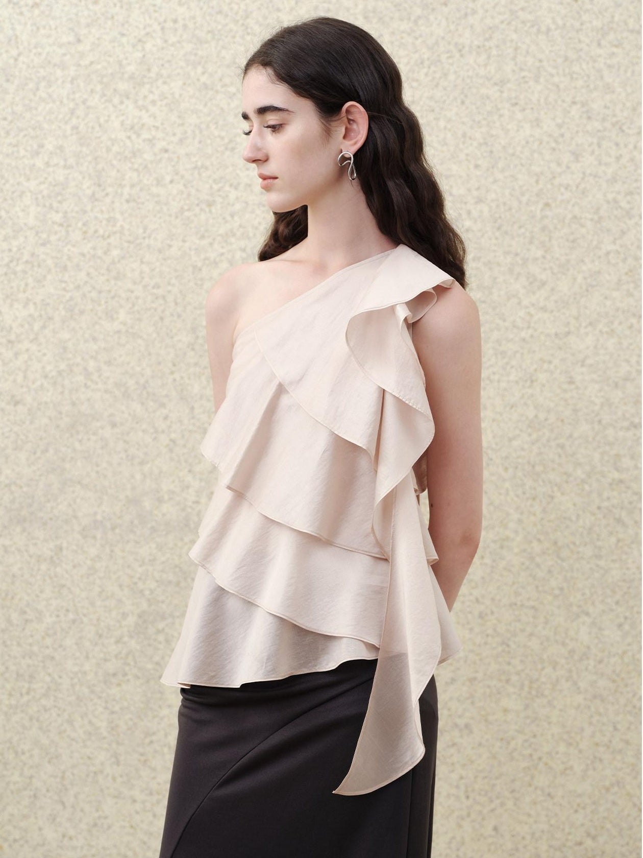 someonesometimes Ruffle One Shoulder Loose Tencel Modal Soft Mist Pink Women Top