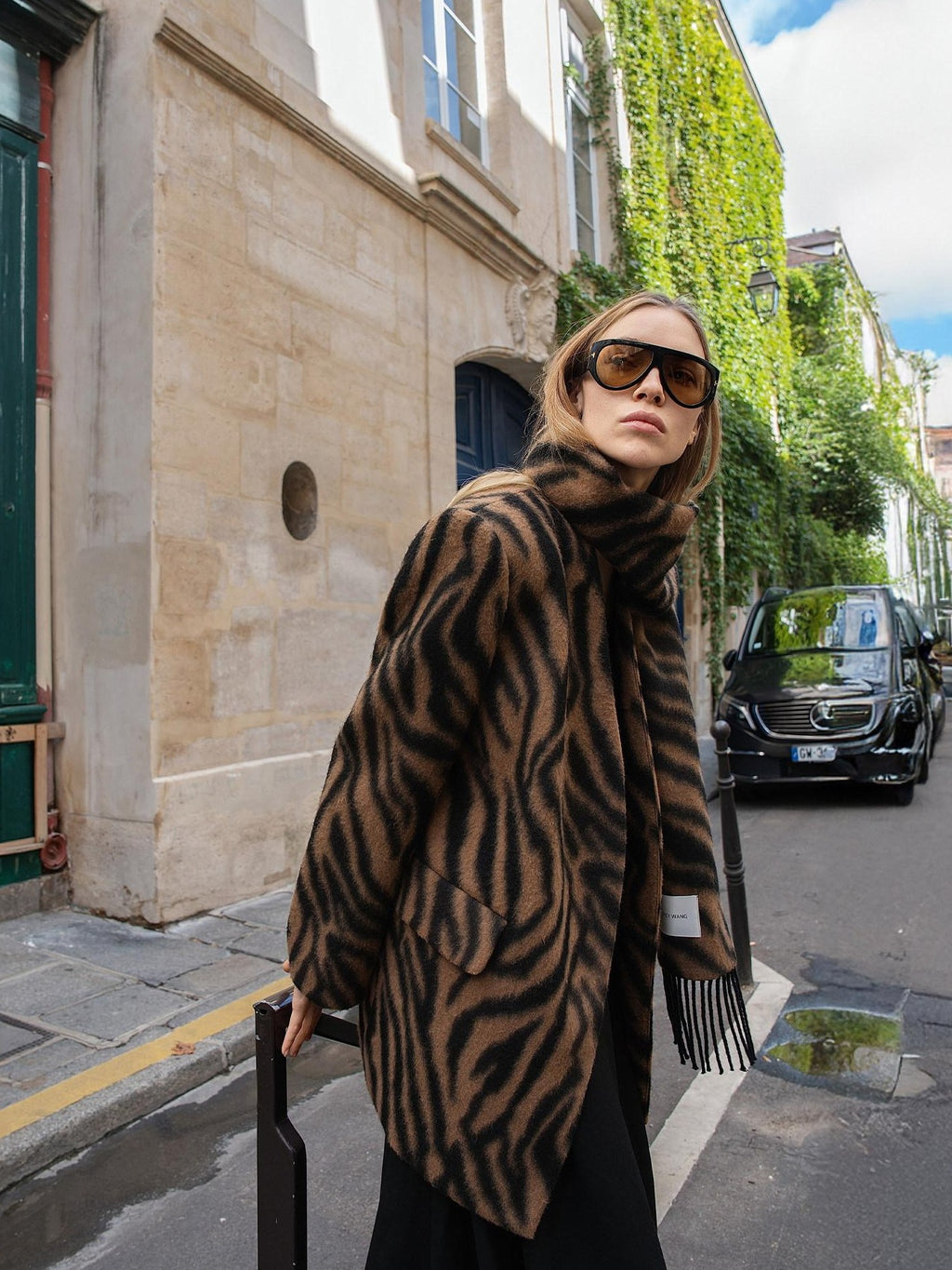 audreyyang Wool Blend Fringe Relaxed Double Breasted Women Zebra Print Blazers