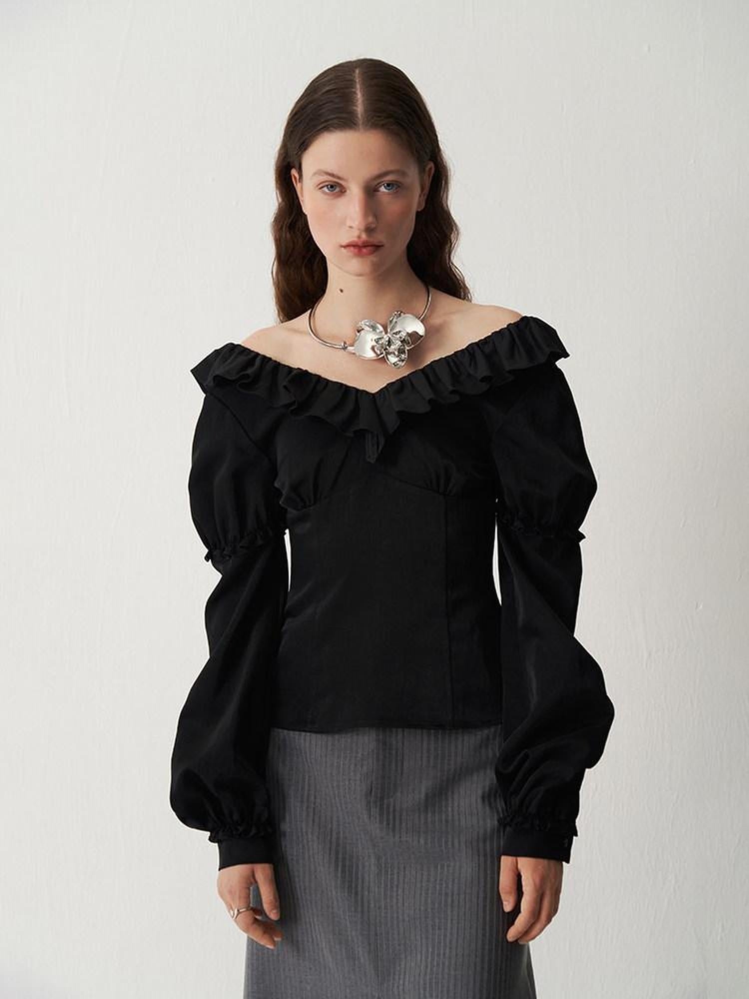 someone sometimes Sleek V-neck Slim Fit Commuter Long Sleeve Black Poly Viscose Women Work Blouses