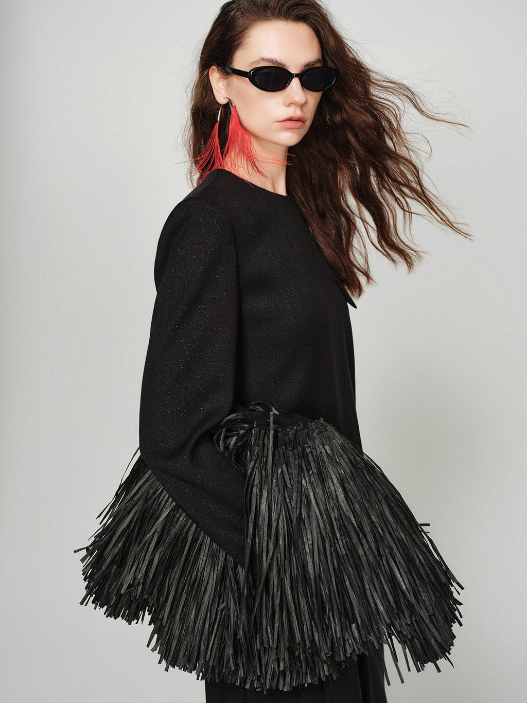 audreyyang Figure Flattering Elegant Tailored Mid Length Long Sleeve Women Black Long Coats