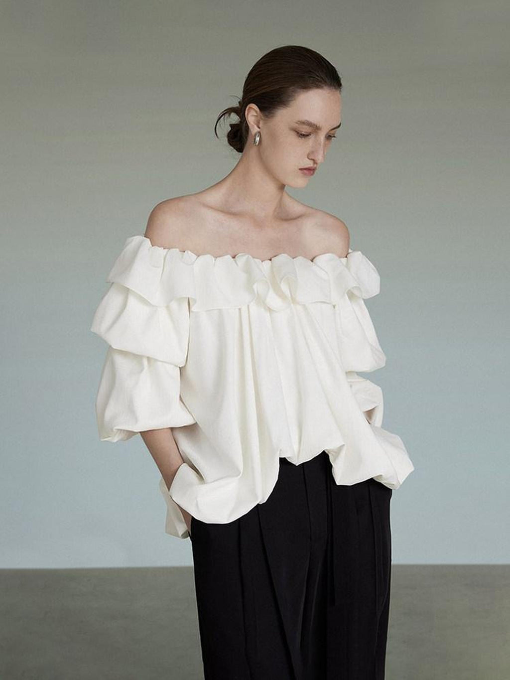 unspoken Breathable Viscose Ruffle Collar Loose Minimal Office Women Pullover Blouses