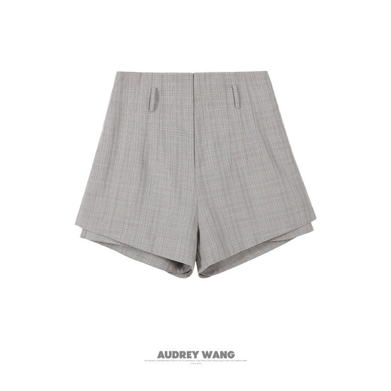 audreyyang_Non_Deforming_Loose_Plaid_High_Neck_Long_Sleeve_Women_Grey_Top_&_Shorts_Sets_MISSTT