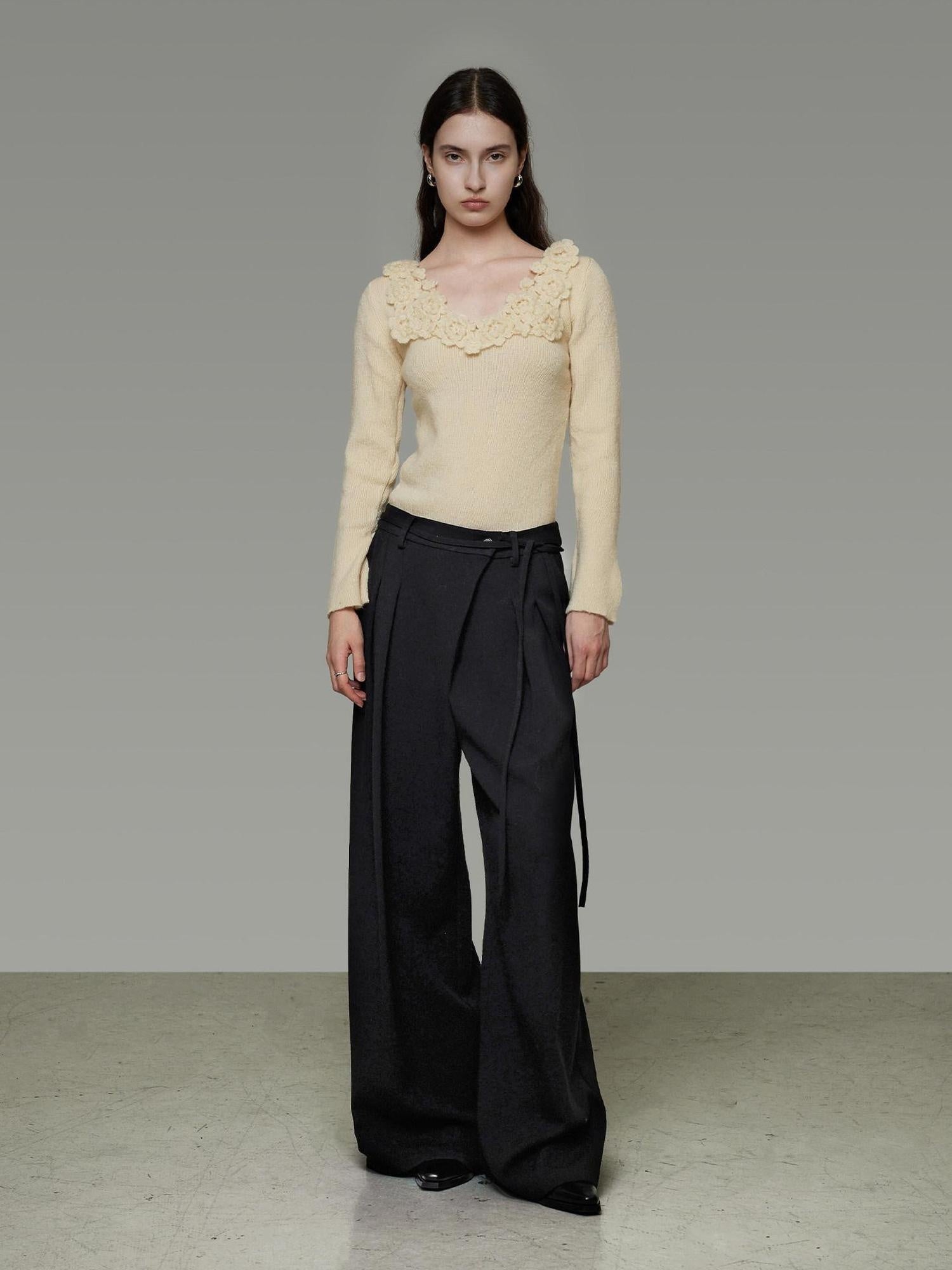 unspoken Soft Breathable V-neck Slim Fit Commuter Knitwear Bell Sleeves Women Sweaters