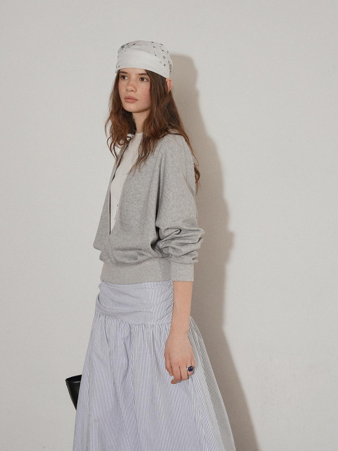 Lofi choose Cotton Blend V-neck Loose Fit Longsleeve Commuter Womens Heather Gray Sweatshirt