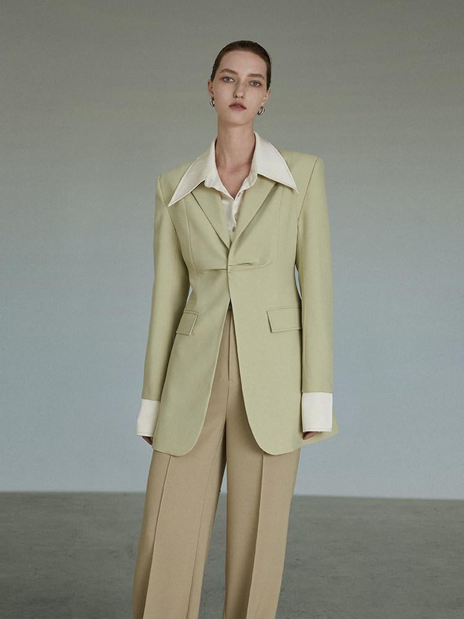 unspoken Streamlined Slim Fit Sage Green Notch Lapel Single Breasted Office Women Blazers
