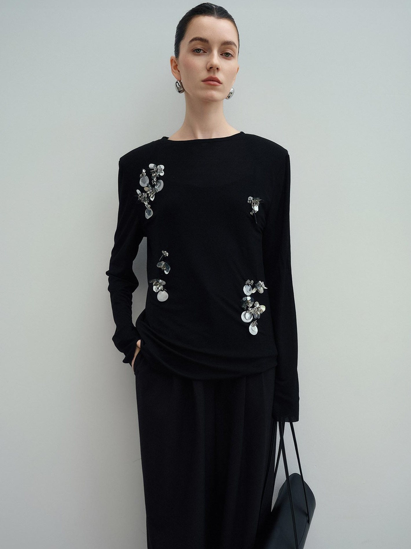 audreyyang Slim Minimal Office Crew Neck Long Sleeve Acetate Blend Black Cropped Jackets