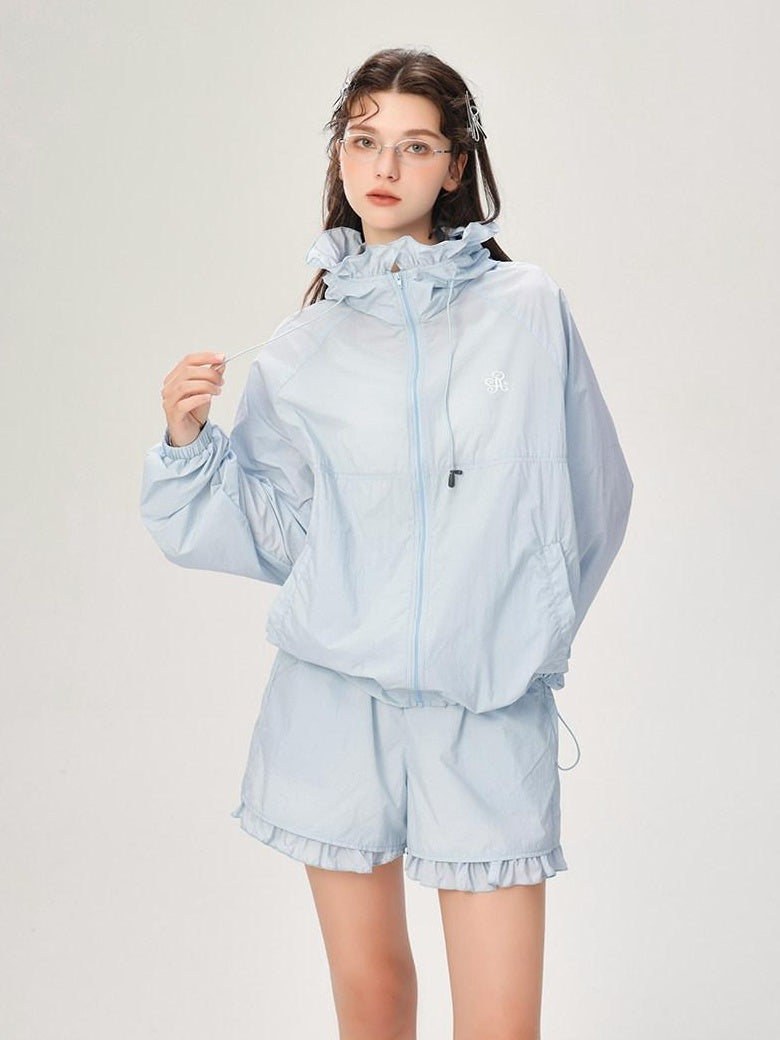 ikyou Upf50+ Breathable Nylon Ruffle Zip Commuter Relaxed Fit Women Top & Shorts Sets