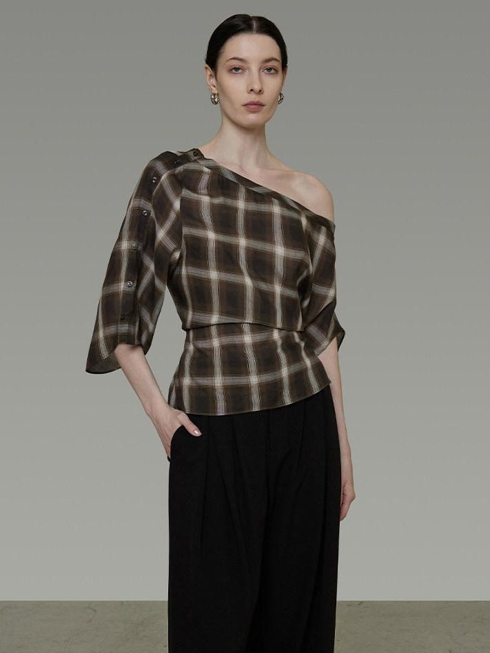 unspoken Breathable Viscose Slim Asymmetric Slant Neck Green Plaid Off Shoulder Crop Tops