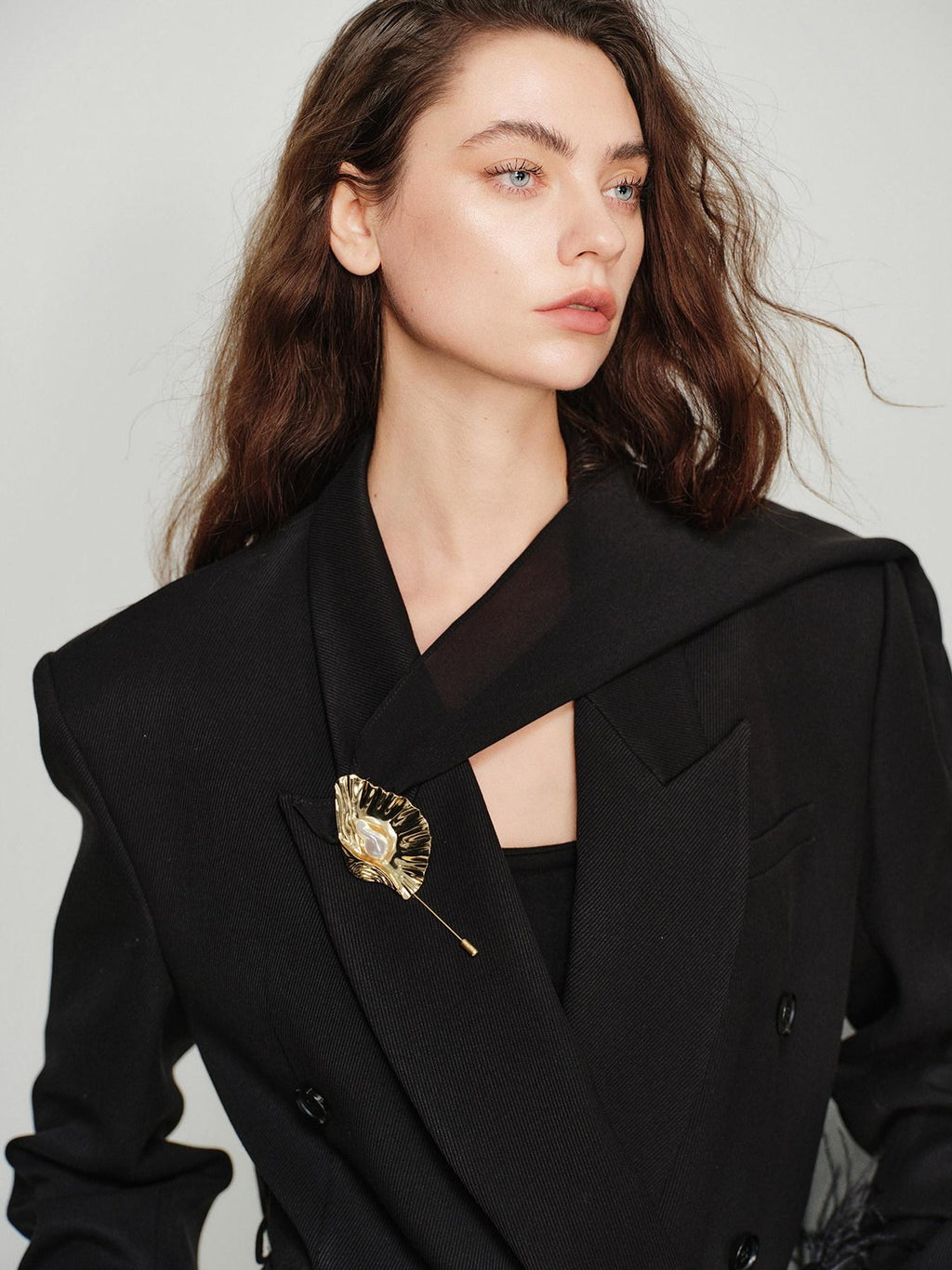 audreyyang Elegant Loose Fit Sash Double Breasted Notch Lapel Black Polyester Blazers