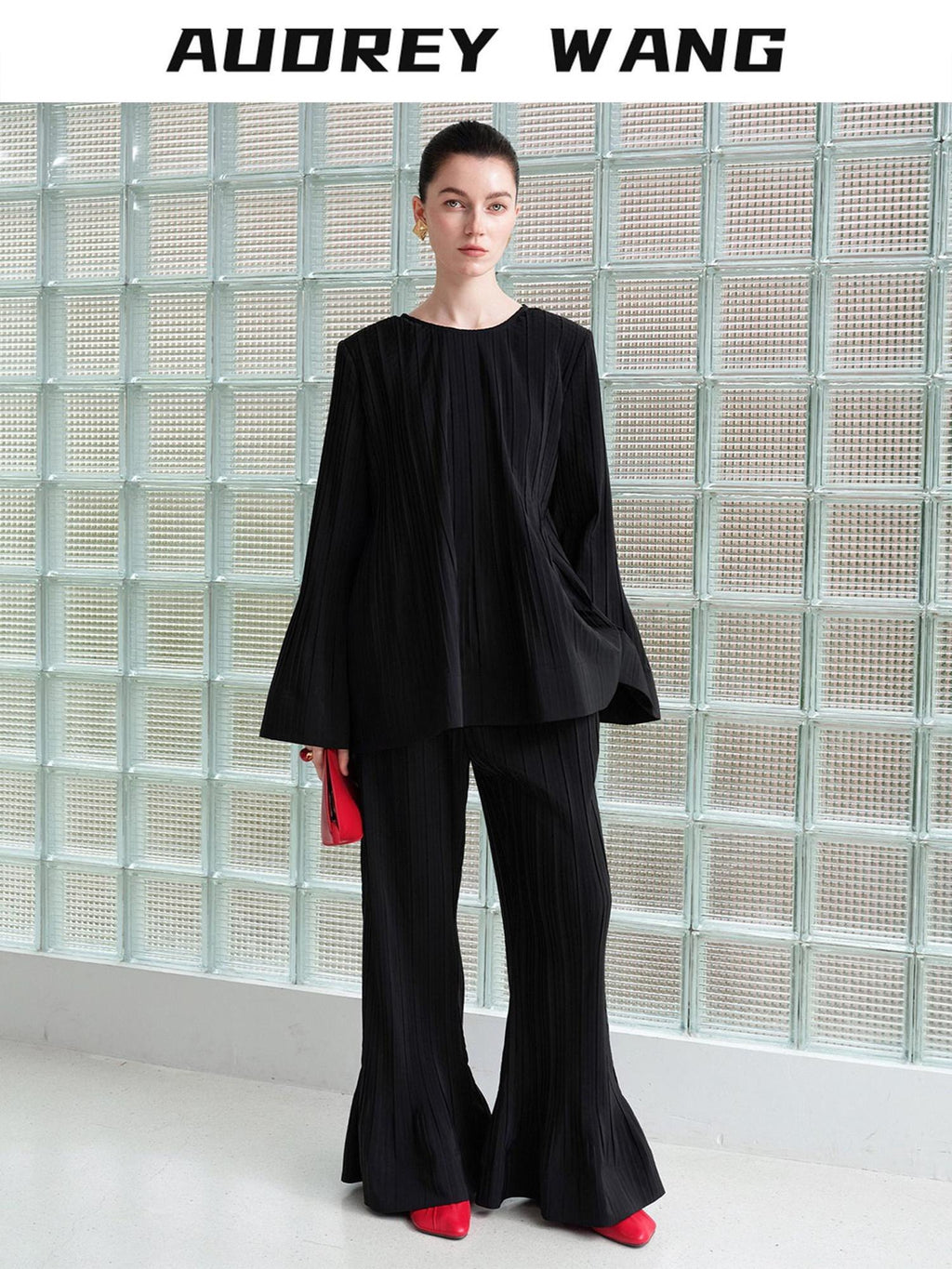 audreyyang Pleated Minimalist Office Loose Fit Bell Sleeve Women Black Polyester Blouses