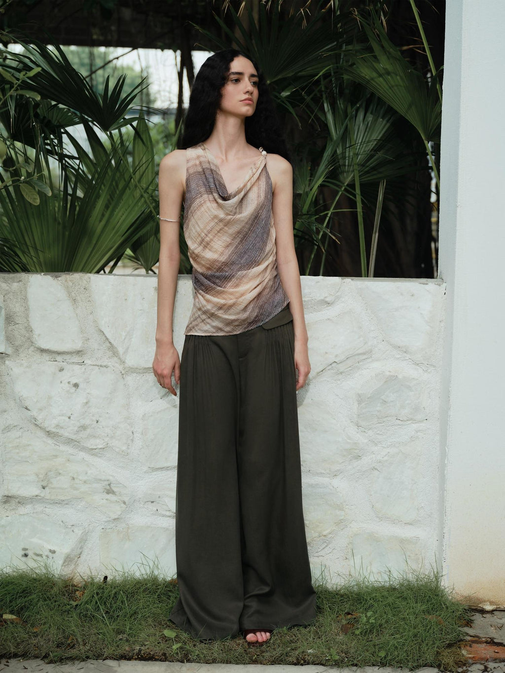 someonesometimes Original Asymmetric Patchwork Striped Slim Curve Khaki Brown For Women Vest