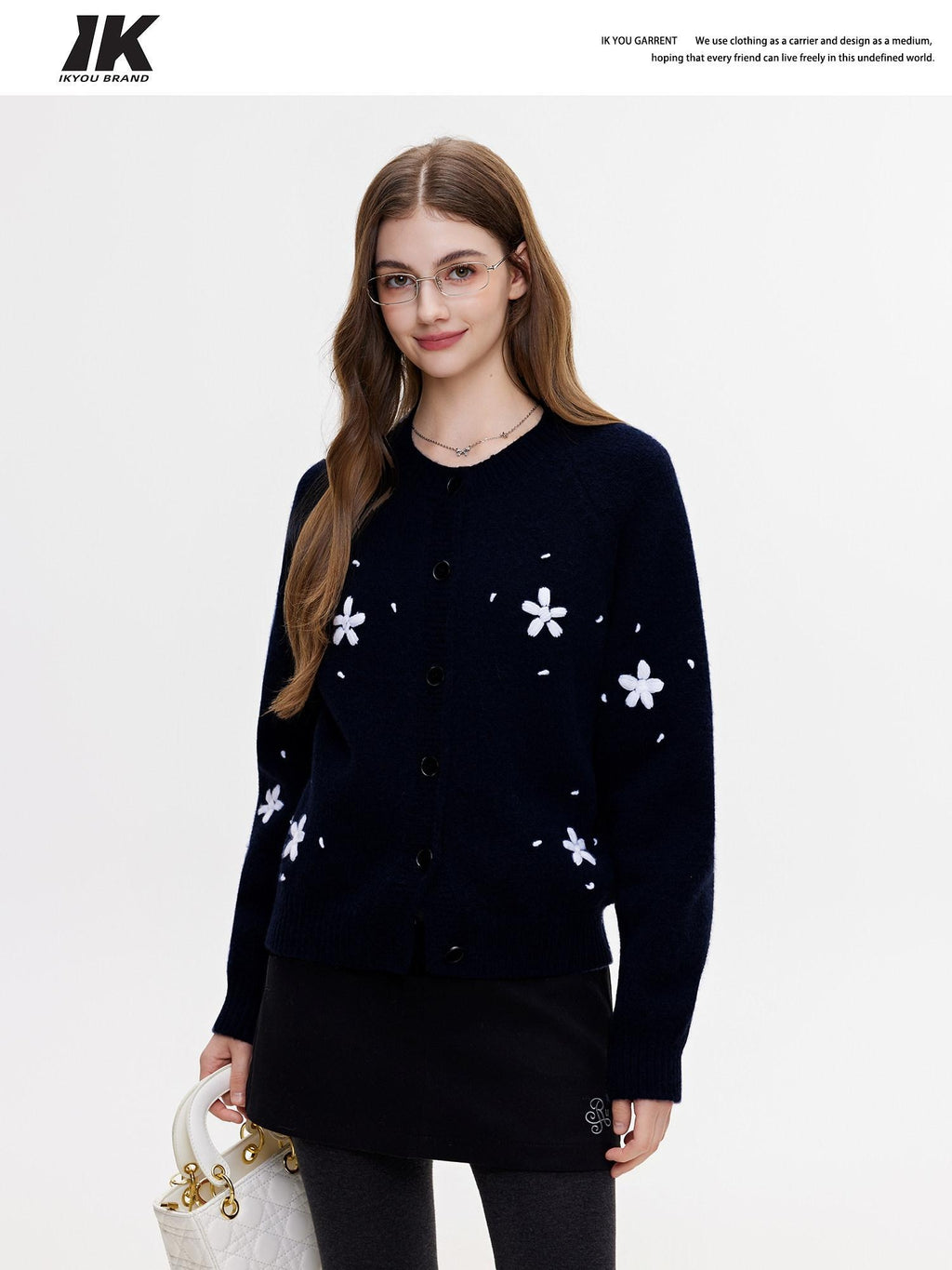 ikyou Thermal Commuter Straight Embroidered Women Acrylic Blend Black Cardigan Sweaters