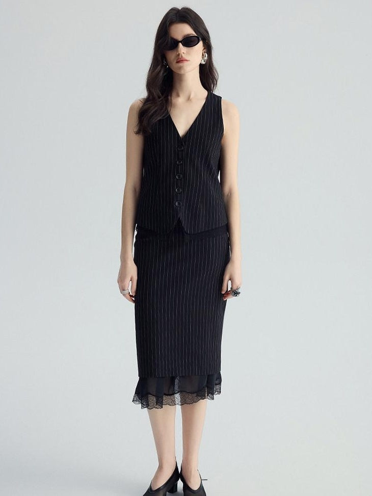 audreyyang Padded V-neck Striped Cropped Commuter Strap Women Black Single Button Vests